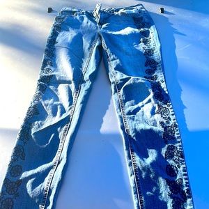 Earl jeans skinny size 6